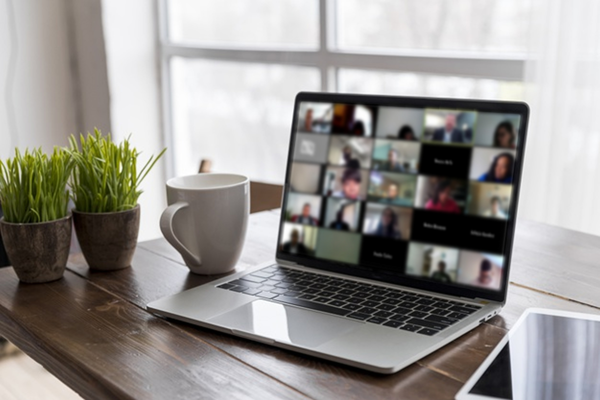 Reuniões e teleconferências no mundo corporativo: semelhantes ou diferentes?
