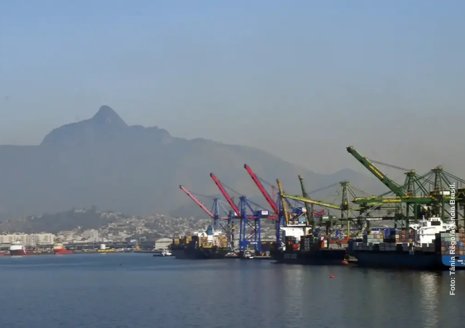 Governo libera R$ 6,6 bilhões do Fundo da Marinha Mercante para impulsionar indústria naval no Rio de Janeiro com construção de navios e terminais