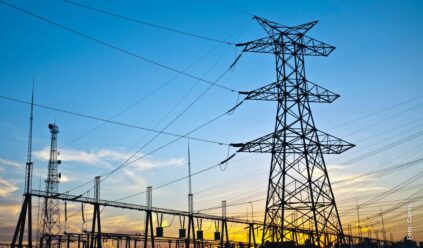 Ministério de Minas e Energia antecipa leilão de transmissão de 2026 e confirma calendário até 2027