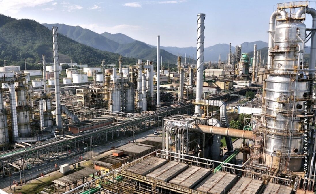 Com investimento de R$ 490 milhões, Refinaria de Cubatão inicia parada de manutenção