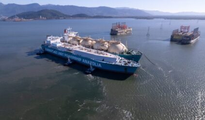 Karpowership e Seatrium lançam ‘LNGTS Americas’ e firmam intenção para projetos flutuantes de energia