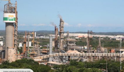 Petrobras reativa fábrica na Bahia e deve gerar mais de 2 mil empregos