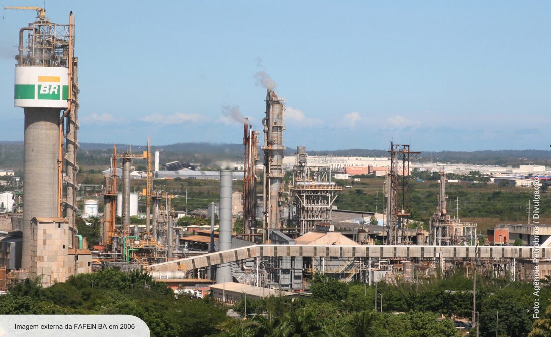 Petrobras reativa fábrica na Bahia e deve gerar mais de 2 mil empregos