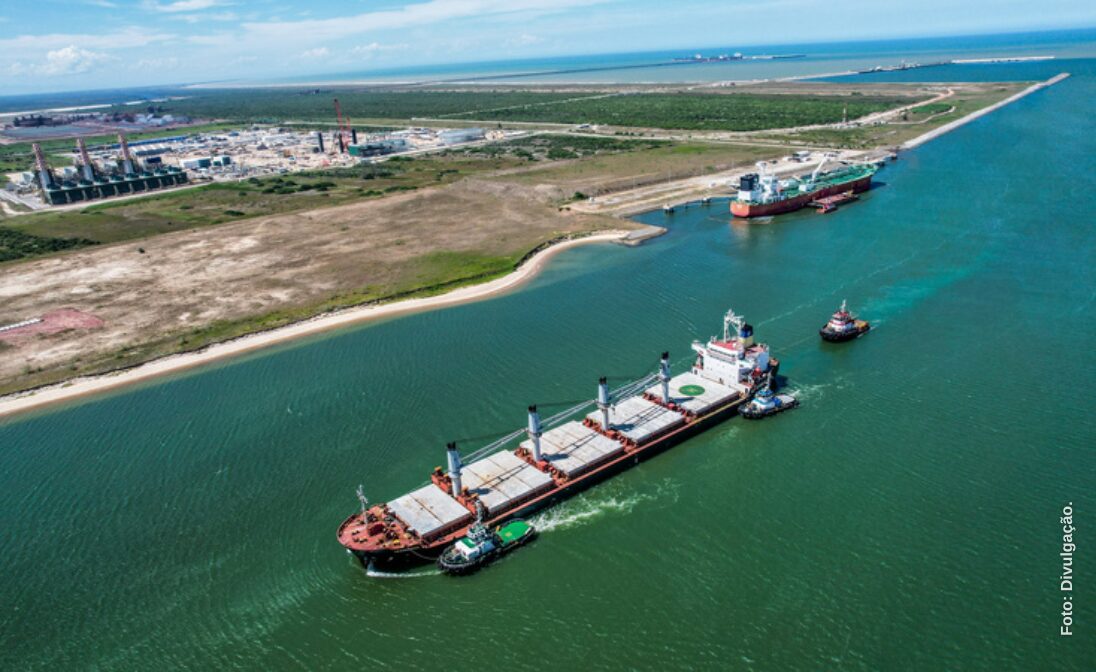 O PORTO DO AÇU E A SISTAC ACERTAM UM MEMORANDO NA OTC BRASIL PARA DESCOMISSIONAR PLATAFORMAS NO COMPLEXO