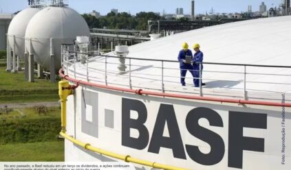 Maior grupo químico do mundo, Basf negocia acordo de 7 bilhões de euros com grupo americano