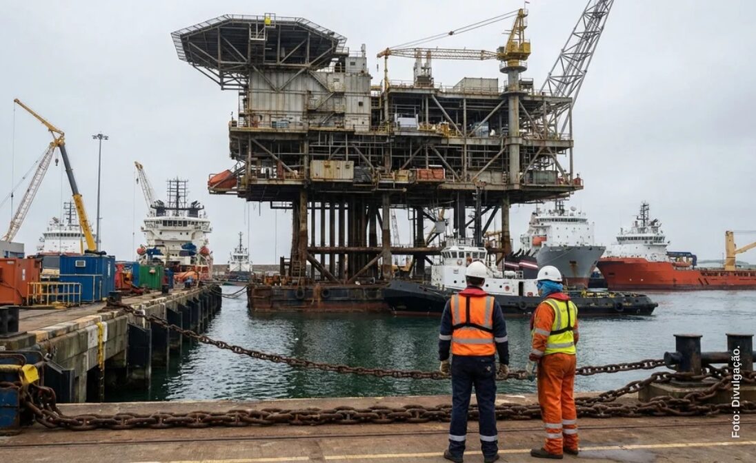 Petrobras inicia leilão para descomissionamento de P-19 e P-26
